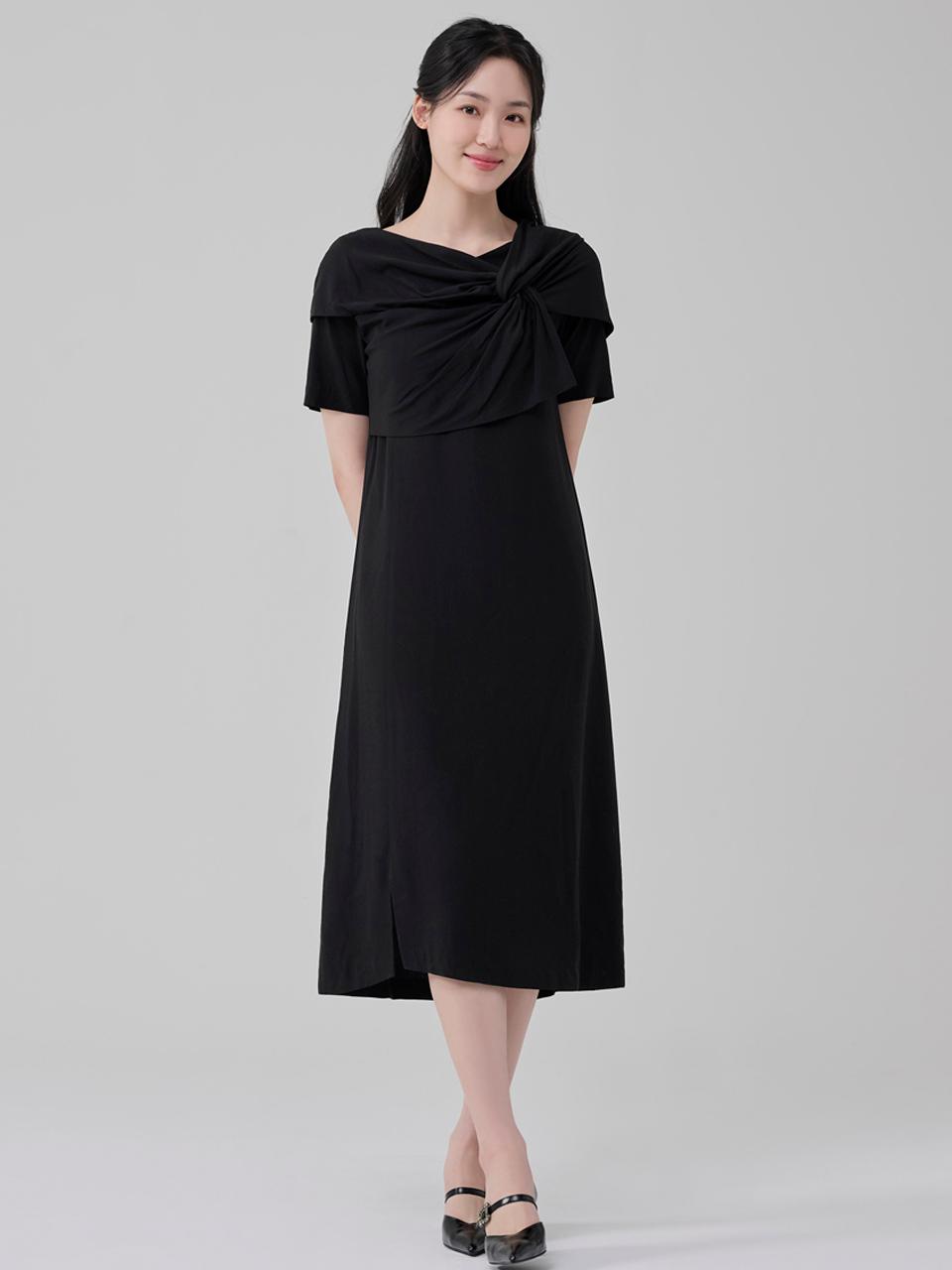 HYEYEONG KIM Silk Interlaced Short Sleeved Dress [Black]