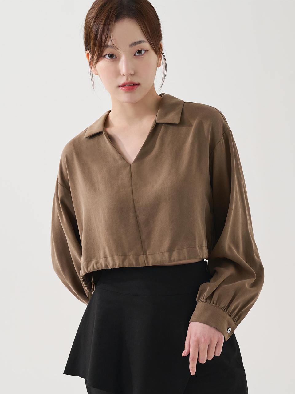 HYEYEONG KIM Tencel Pleated Adjustable Ribbon Blouse [Brown]
