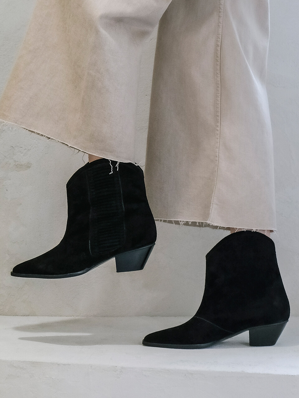 HYOON KAI WESTERN BOOTS BLACK