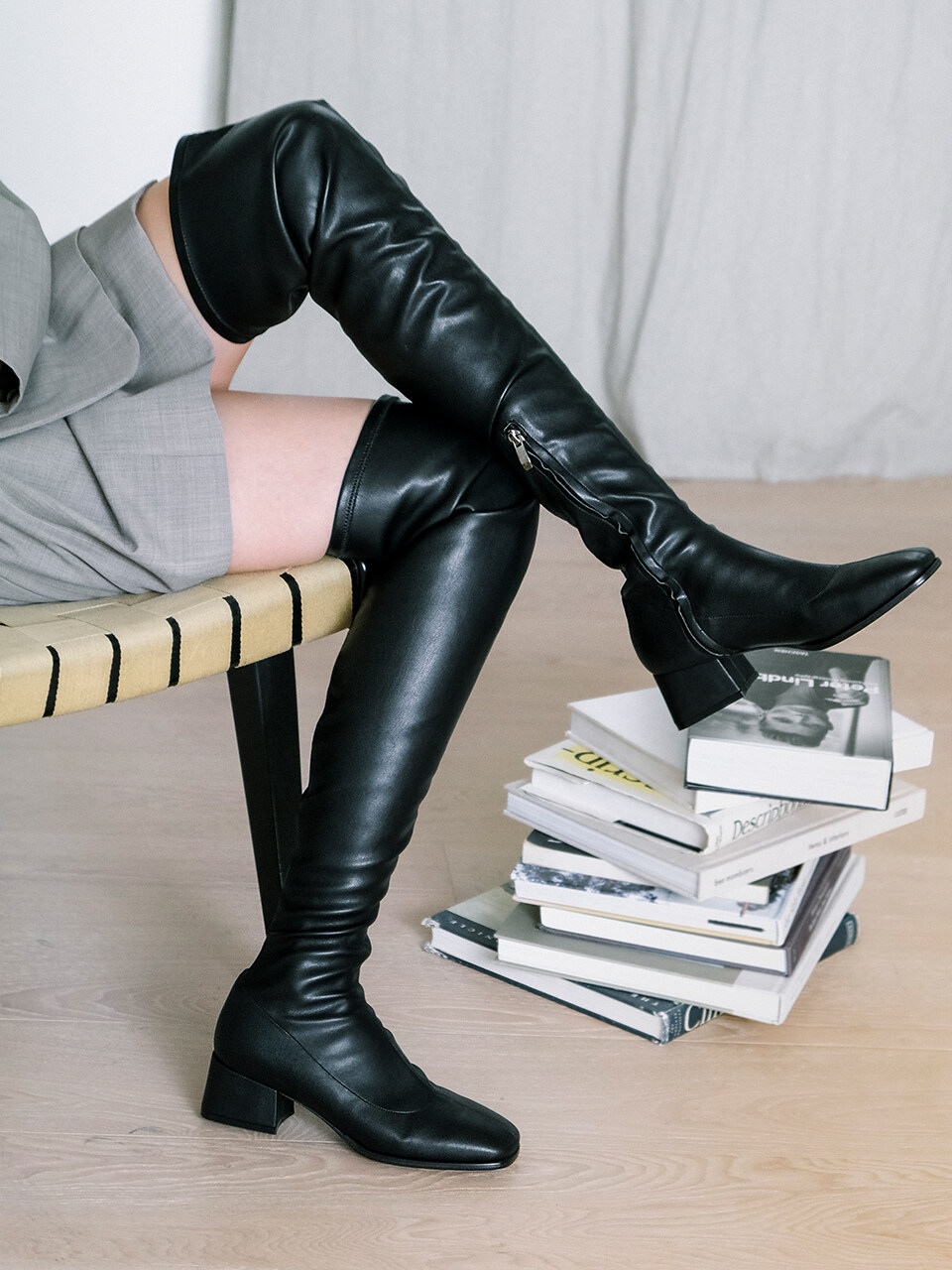 HYOON LORRAINE Knee high boots - glossy black