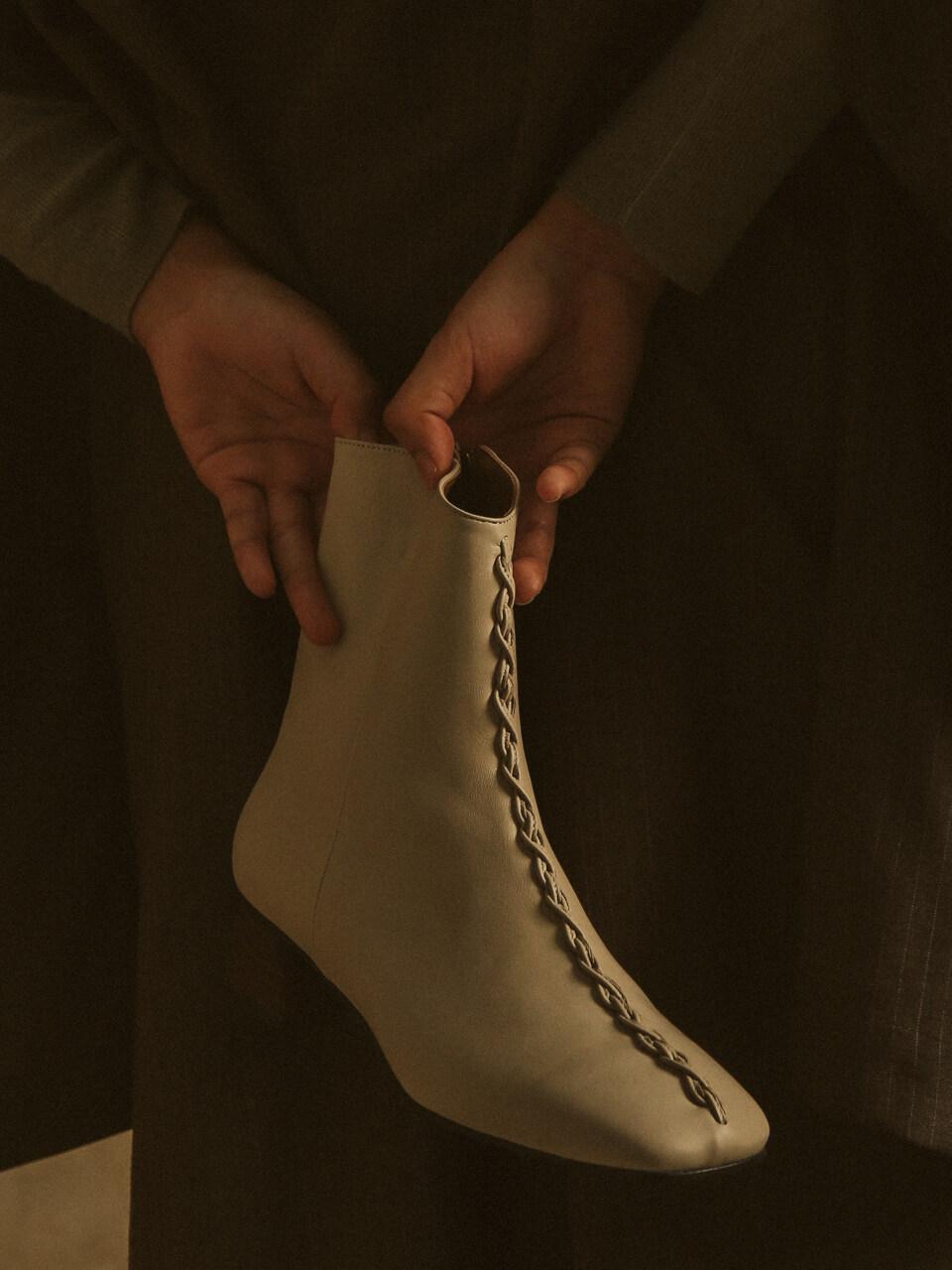 HYOON ZOHAR Boots_ HN070-SHBE