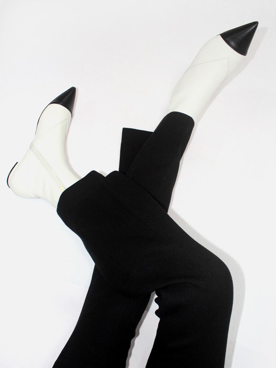 IGINOA PT Flat Slim Ankle Boots