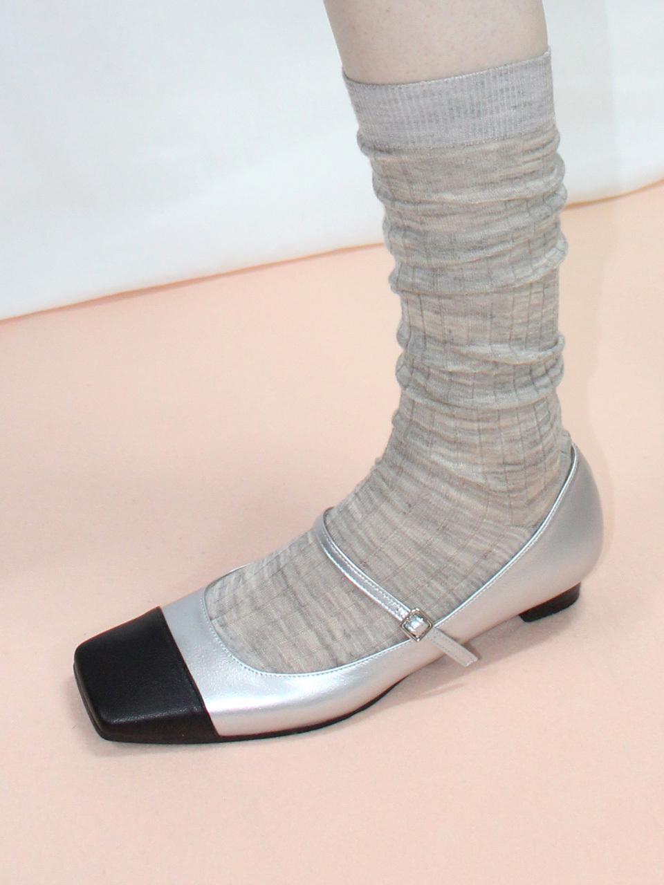 IGINOA Square Mary Jane Flat