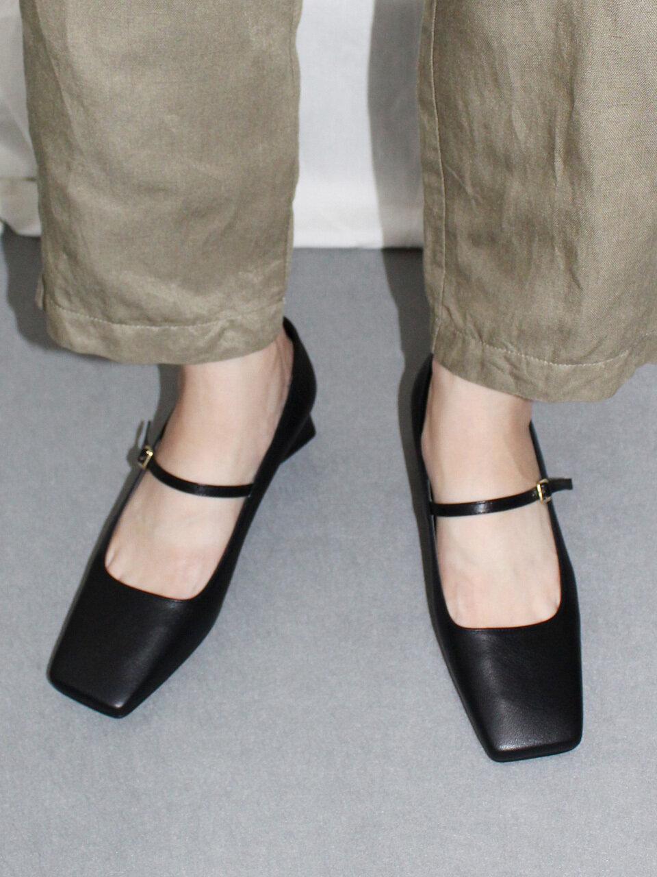 IGINOA Square Strap Pumps 4cm M-IG-200901
