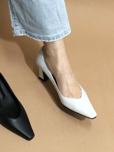 IGINOA V Pumps Heel