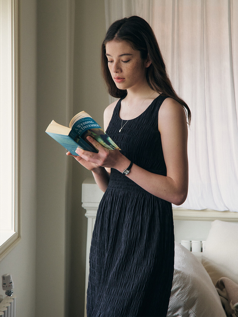 Ike Summer_Sleeveless Smocking Band Dress - Black