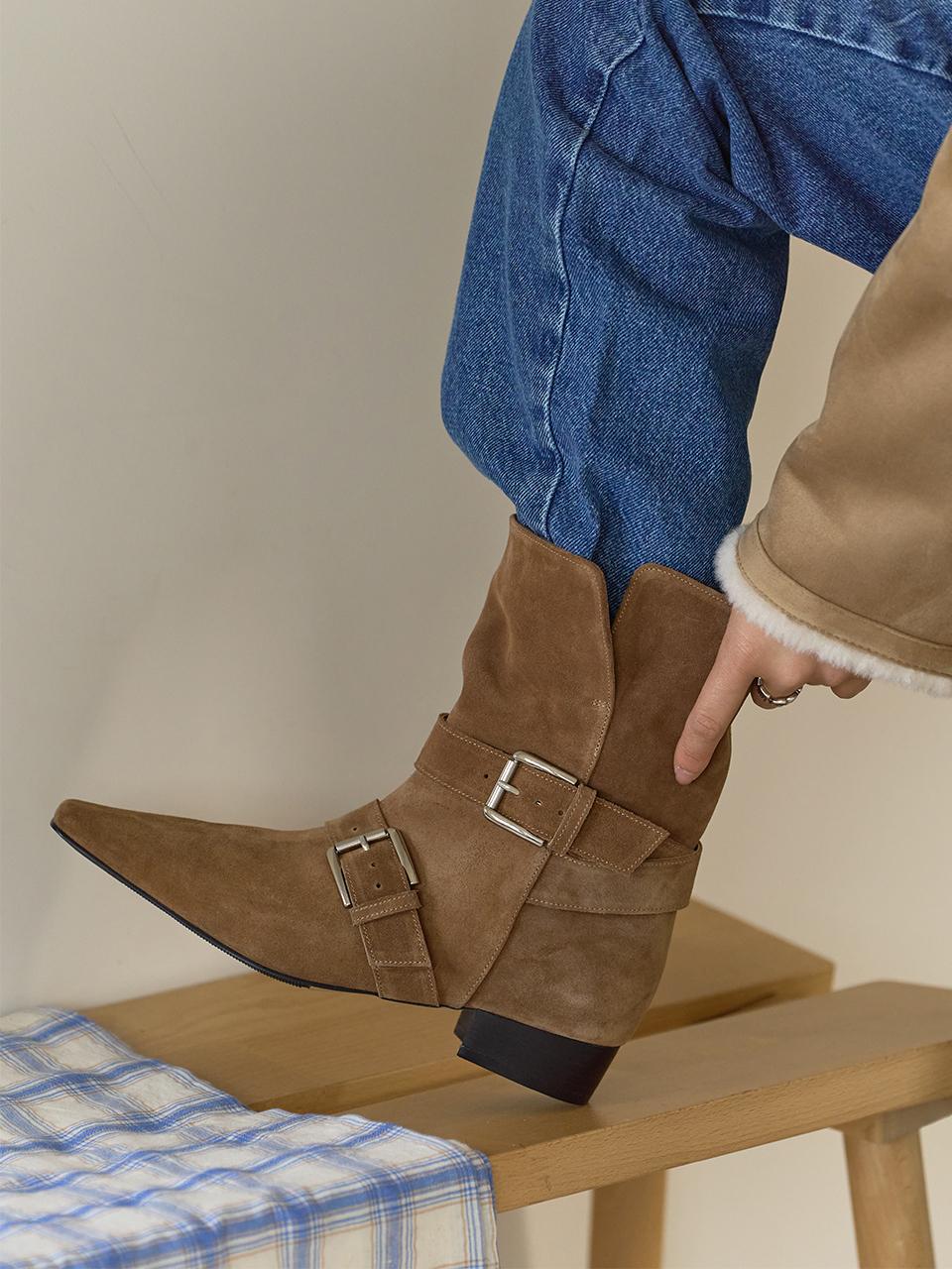 IN THE STAR [Exclusive] IS 241751 IAN BUCKLE BOOTS (2COLORS)