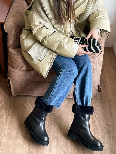 IN THE STAR IS_221419 Multi Platform Fur Boots _Black