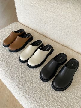 IN THE STAR IS Platform Mule (3 Colors)
