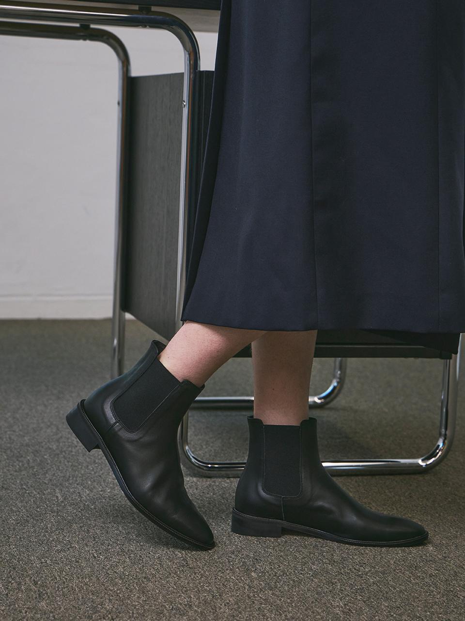 IN THE STAR Swift Chelsea Boots