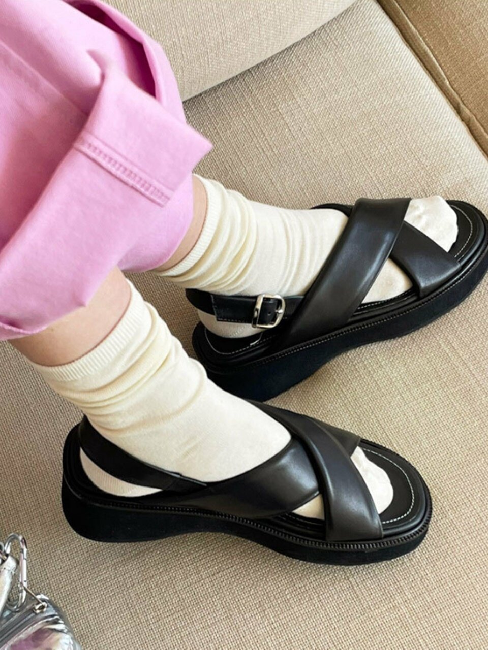 IN THE STAR X Cross Buckle Sandals_2 Colors