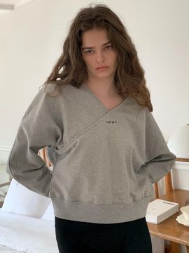 INJIACTIVE Cross Y Neck Sweatshirt_Gray