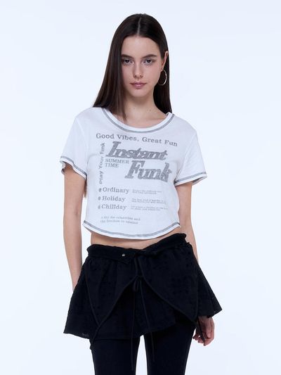 INSTANTFUNK Stitch Crop T-shirt [WHITE]