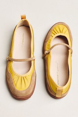 Intentionally Blank Pulse Ballet Sneakers