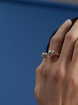 Invisible collage Round Silver Ring_Silver