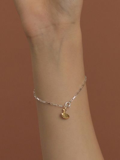 Invisible collage Small Round Everyday Bracelet_Silver
