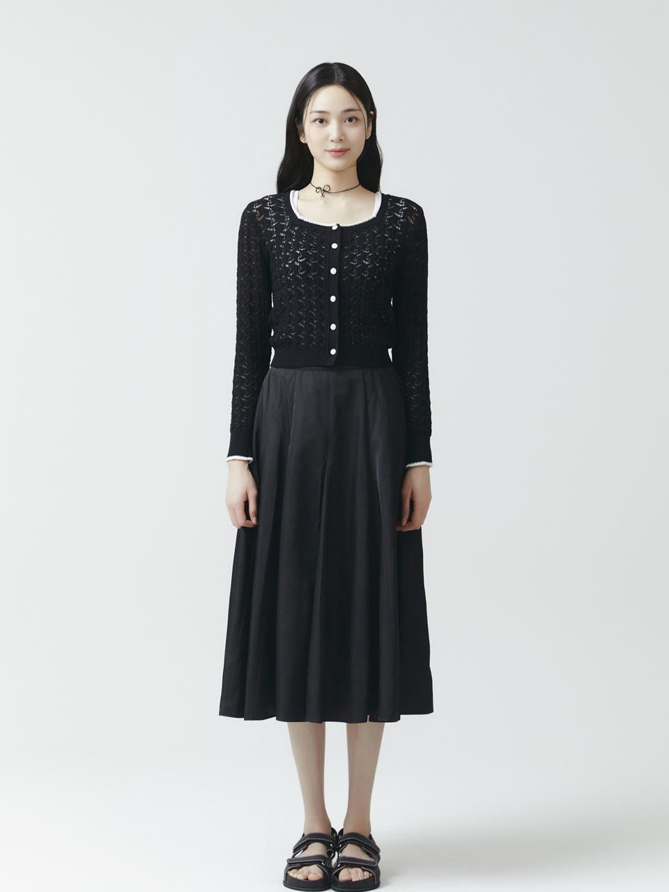 IT MICHAA Back Elastic Panel Flare Midi Skirt [BLACK] (ITO4WSK400)