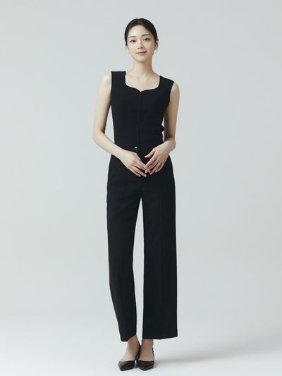 IT MICHAA Pin-tuck Slim Fit Classic Pants [STRONG BLACK] (ITO4BPT540)