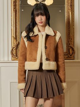 ITOV SEOUL Varsity Crop Wool Mustang