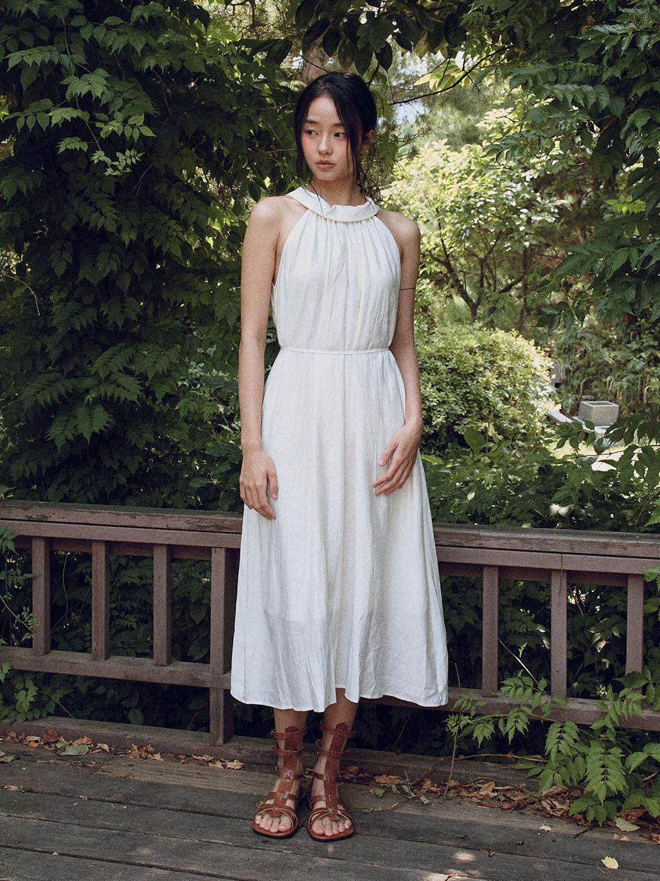 itte IT_Solid color sleeveless dress_WHITE