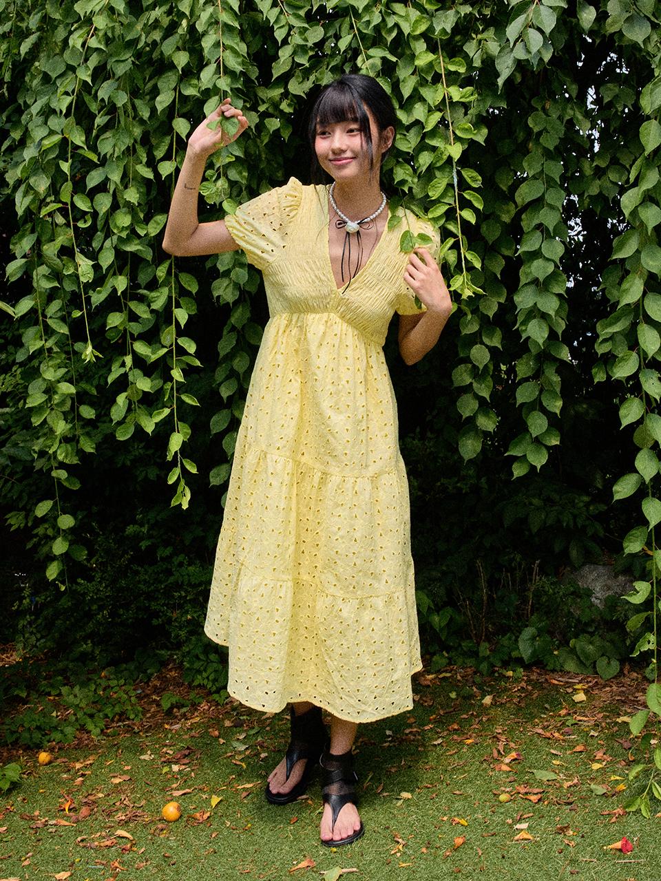 itte IT_V-neck cut out dress_YELLOW