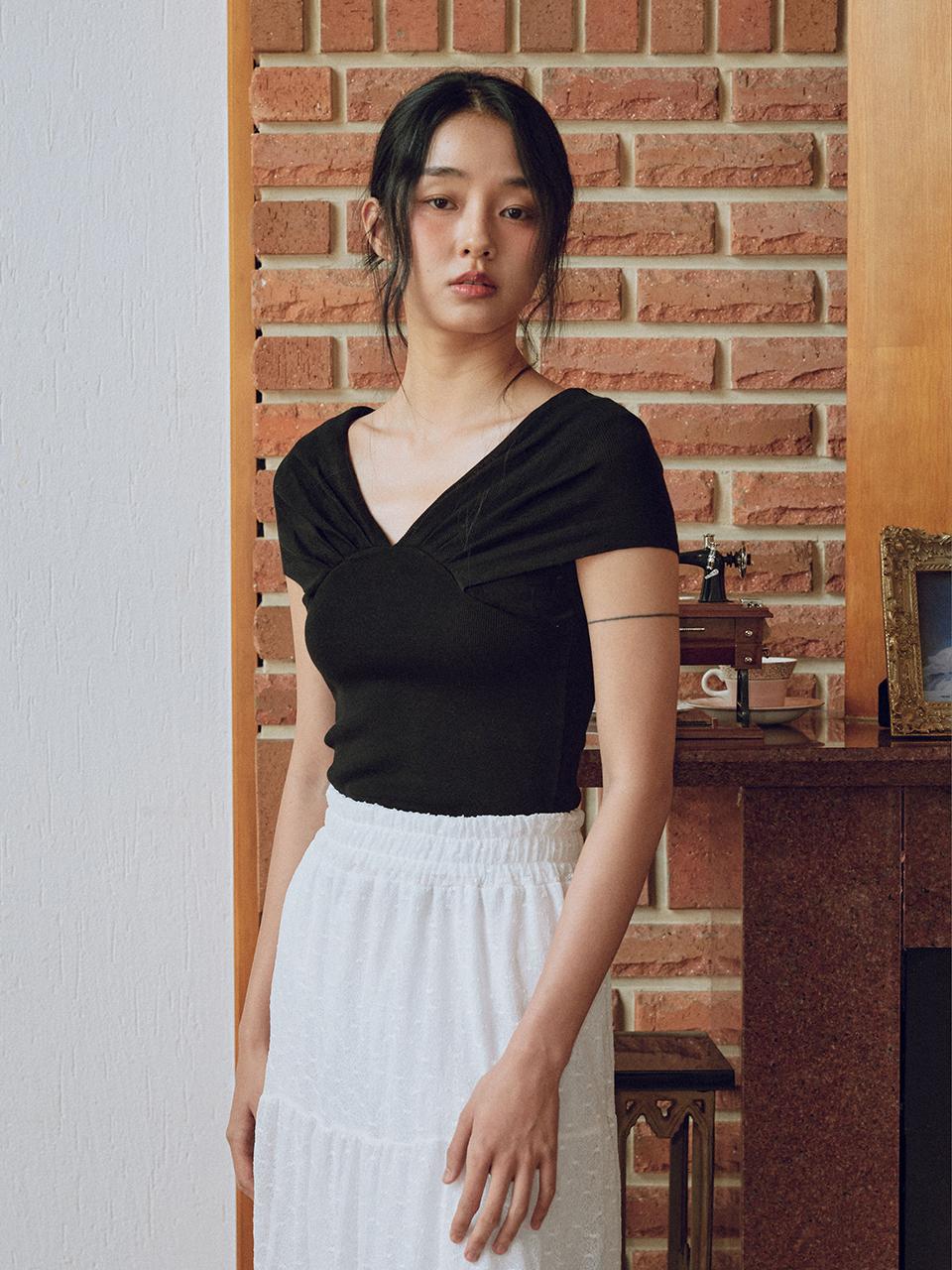 itte IT_V-neck knitted half-sleeved top_BLACK