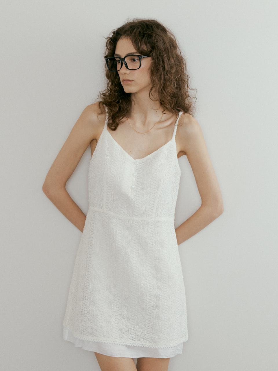 IULAI Nailly Dress_White