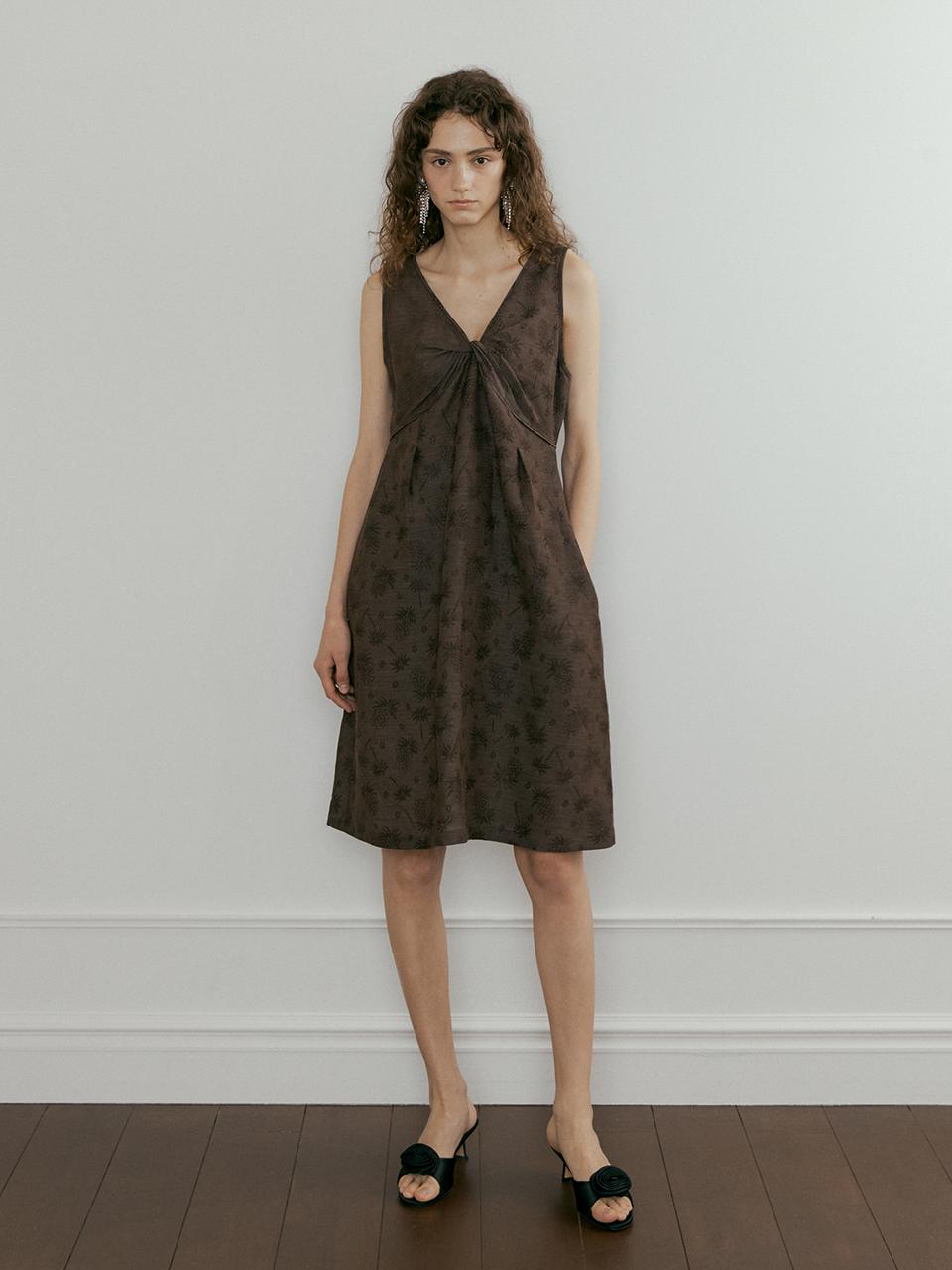 IULAI Shudder Dress - Brown