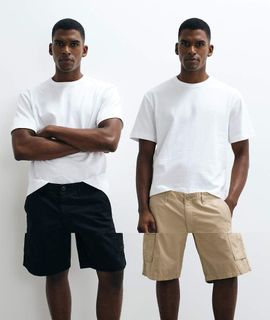 Jack & Jones Jack & Jones 2 pack cargo shorts in beige and black-Neutral