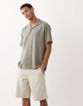 Jack & Jones Jack & Jones chino shorts in cream-White