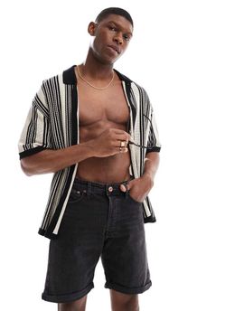 Jack & Jones Jack & Jones denim shorts with cuffs in black wash