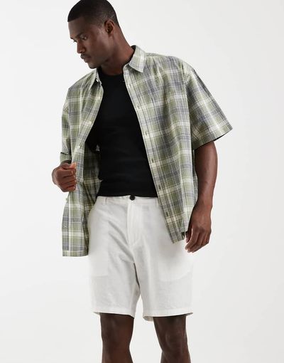 Jack & Jones Jack & Jones linen mix chino shorts in white-Neutral