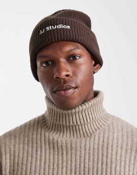 Jack & Jones Jack & Jones logo beanie in brown-Green