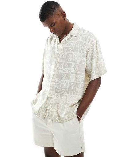 Jack & Jones Jack & Jones revere collar linen short sleeve shirt with sealife print in beige-Neutral
