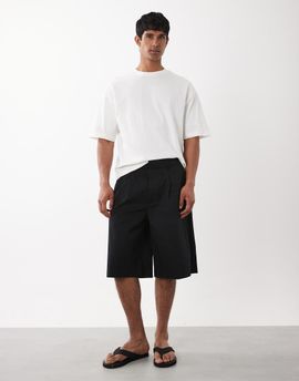 Jack & Jones Jack & Jones tailored pleated shorts in black