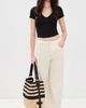 James Perse James Perse V Neck Cropped Tee Black - 5