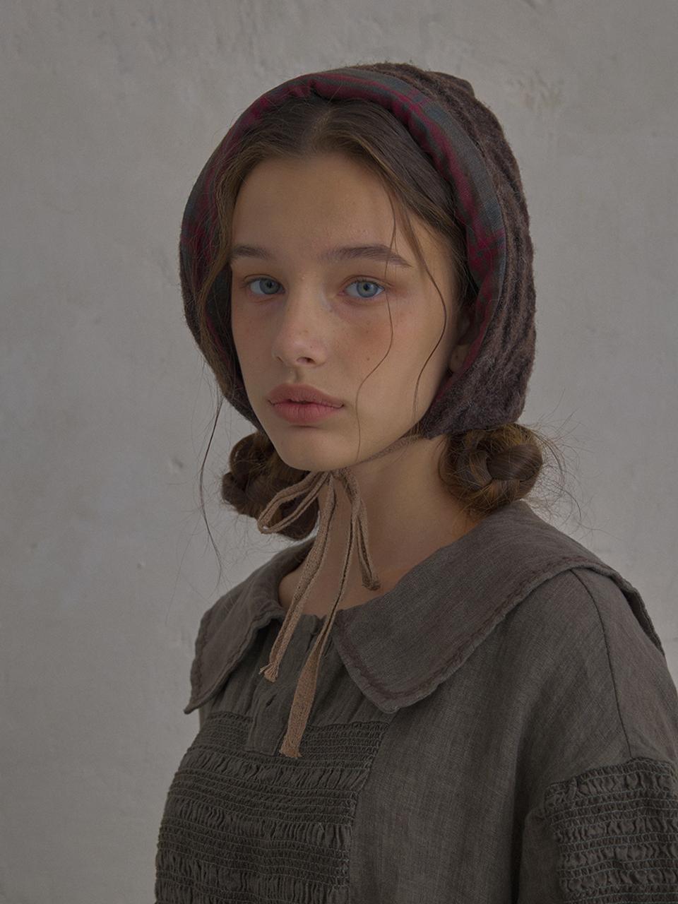 JAMMER Woolly reversible bonnet