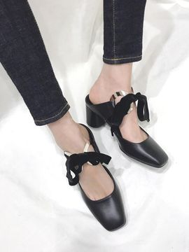 JAM’T Ringring Pumps Black