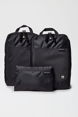 JanSport JanSport Good Latitude Packing Cubes in Smokey Grit at Urban Outfitters