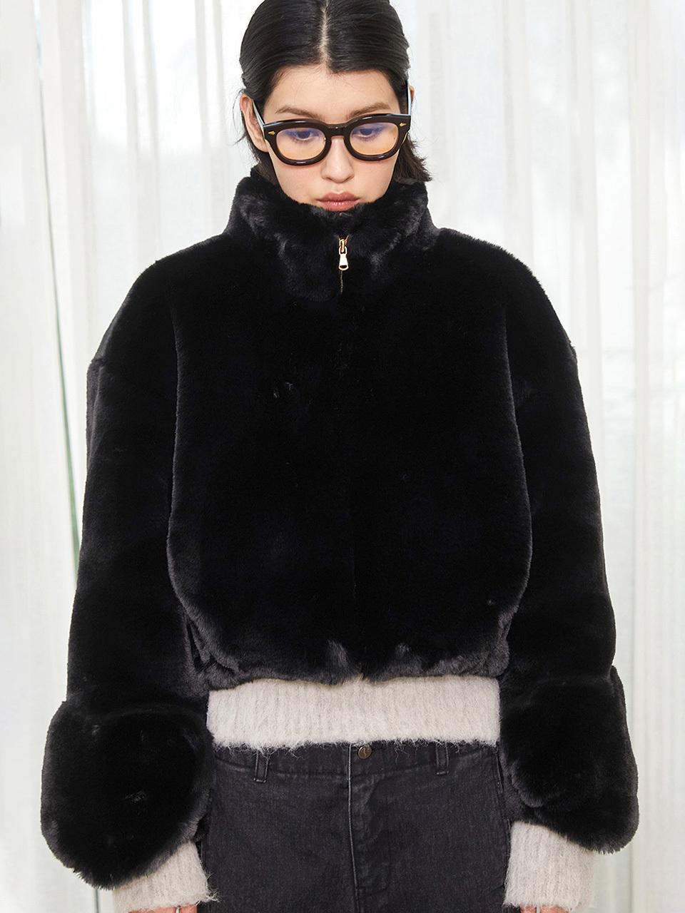 J.Chung Bean Sleeve Eco-Fur Blouson [Black]