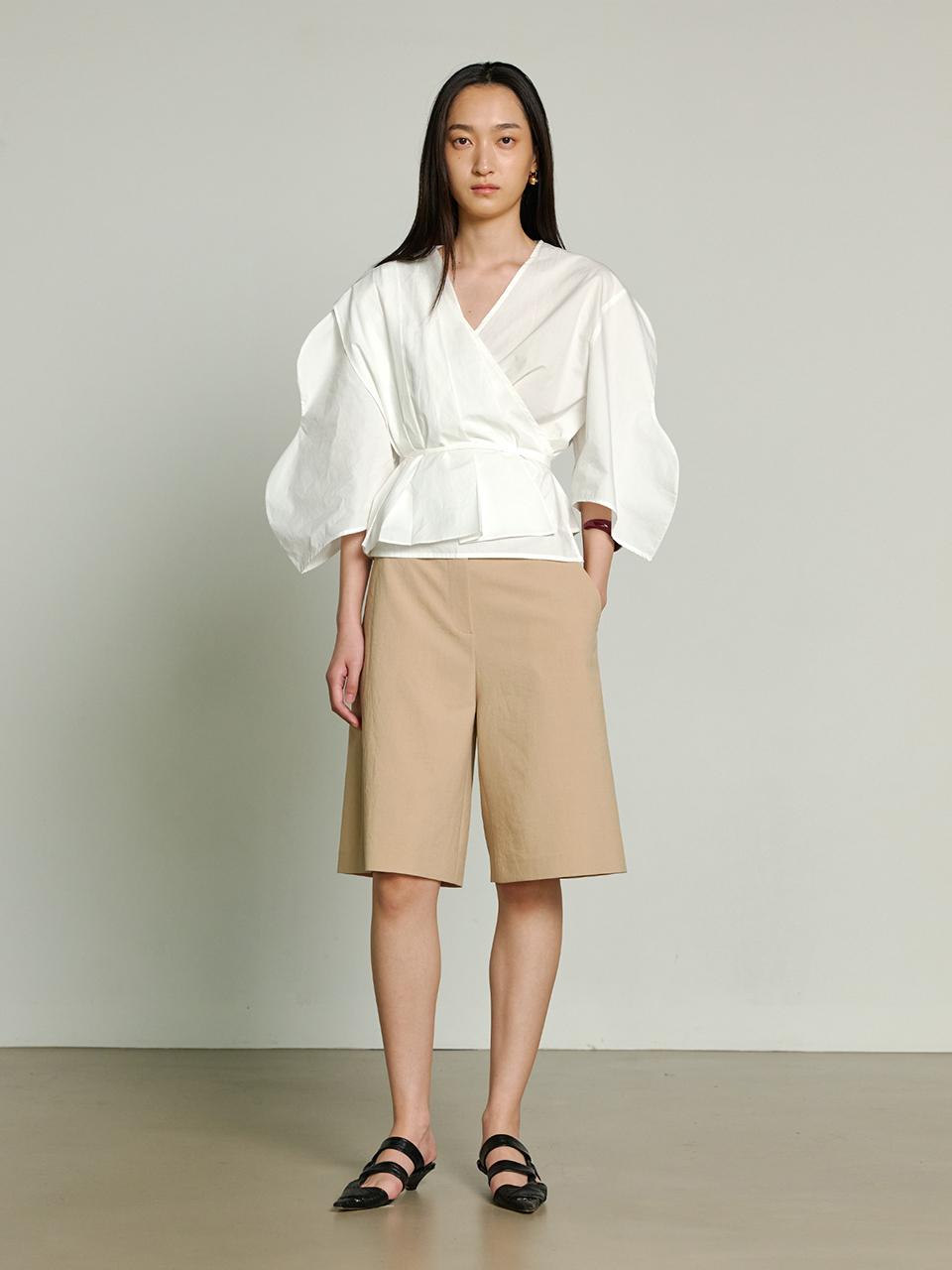 J.Chung Bitter: Bitter Bermuda Trouser Beige
