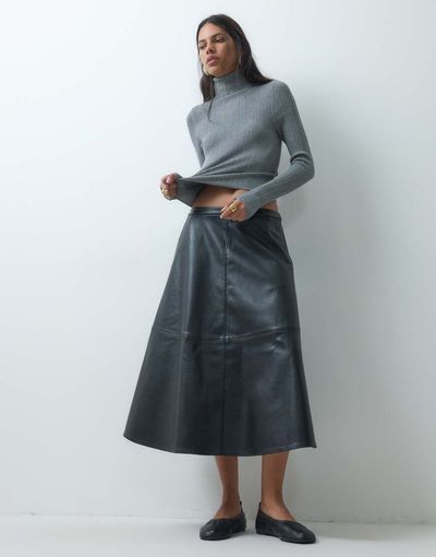 Jdy Faux Leather A-Line Midi Skirt In Black