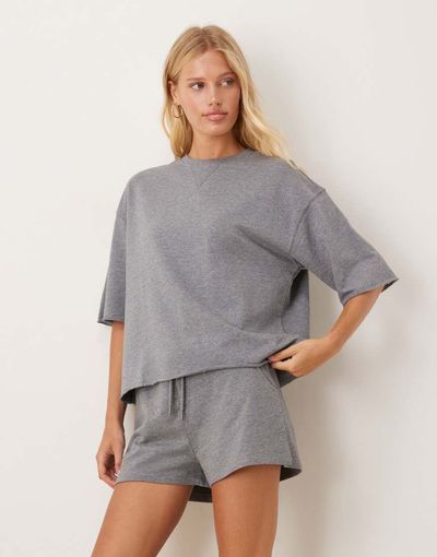 JDY JDY heavy jersey tee in gray - part of a set