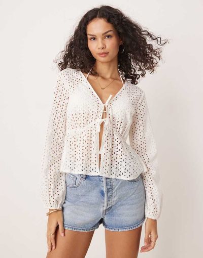 JDY JDY tie front broderie detail top in white