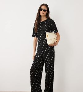 JDY Tall JDY Tall loose pants in black polka dots - part of a set