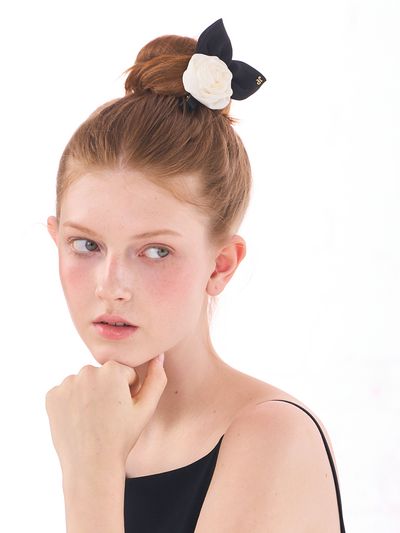 Jean Paul Clarisse Lady Rose Side Hair Claw