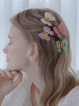 Jean Paul Clarisse Petite Butterfly Hair Claw DESA033-0