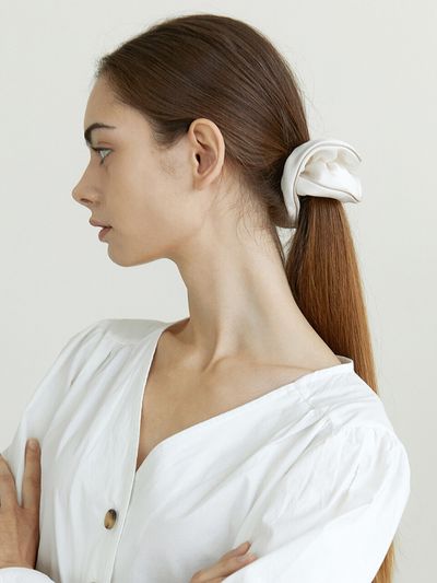 Jean Paul Clarisse Piping Scrunchie 003S