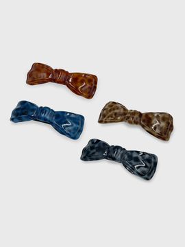 Jean Paul Clarisse Ribbon HC Pin