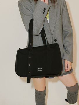 JEDREFEB5 Slant Large Shoulder Bag_Black